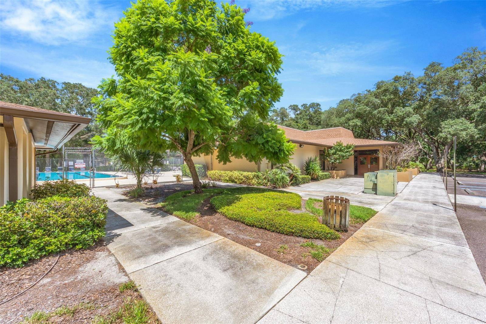 11714 RAINTREE VILLAGE BLVD #A, Temple Terrace, FL 33617