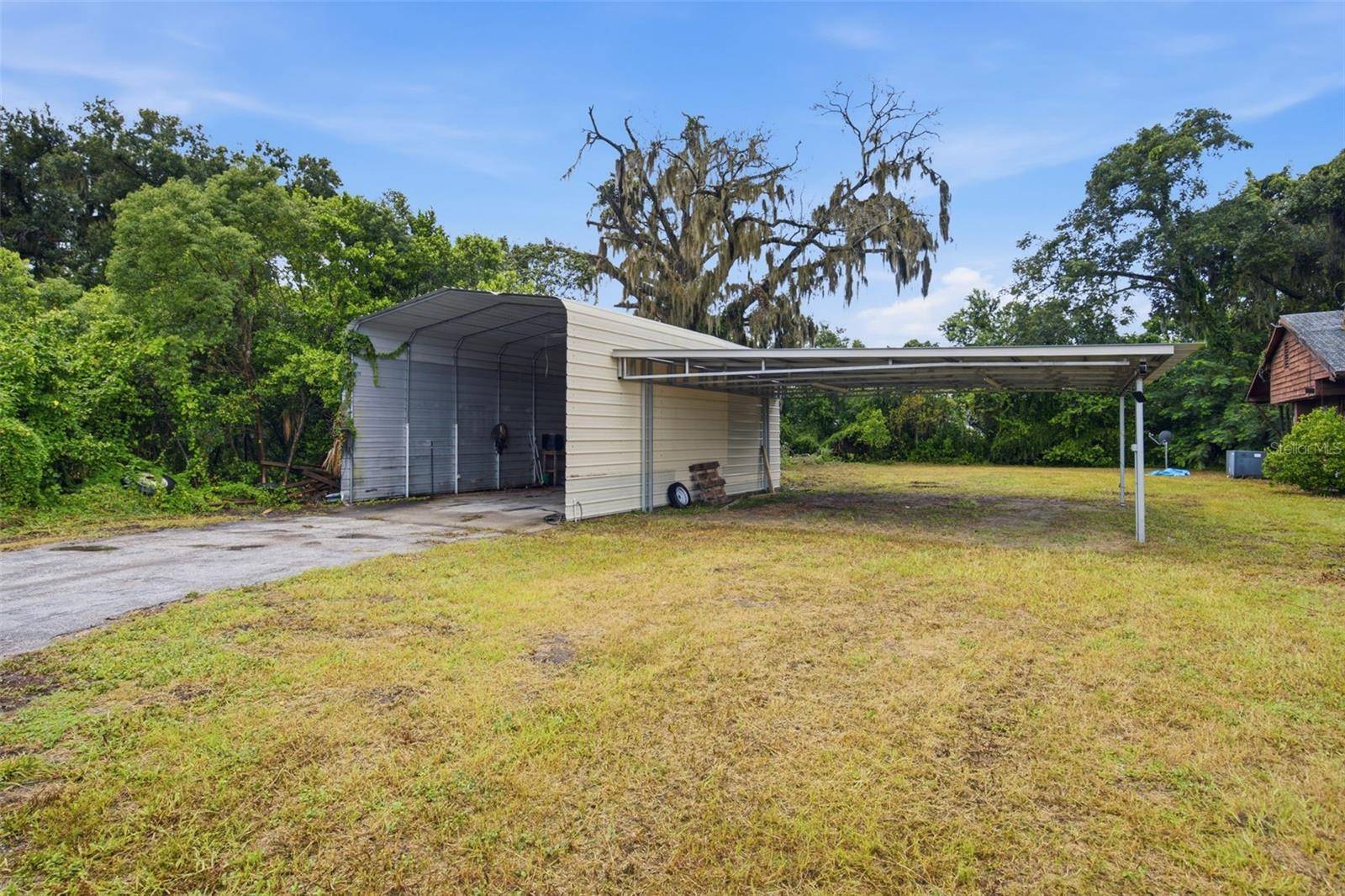 1810 BLAND WAY, Dover, FL 33527
