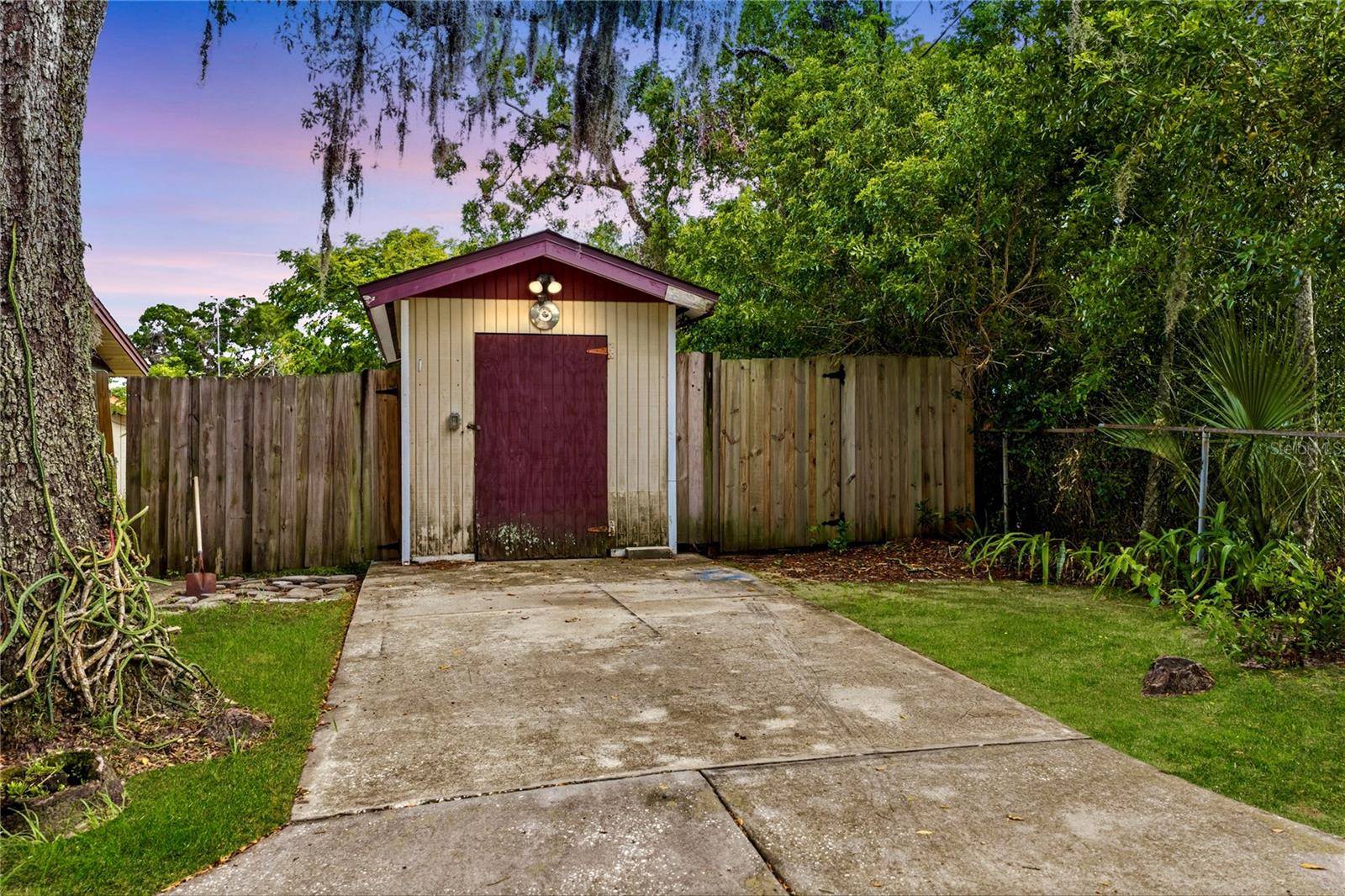 6850 INDIANA AVE, New Port Richey, FL 34653
