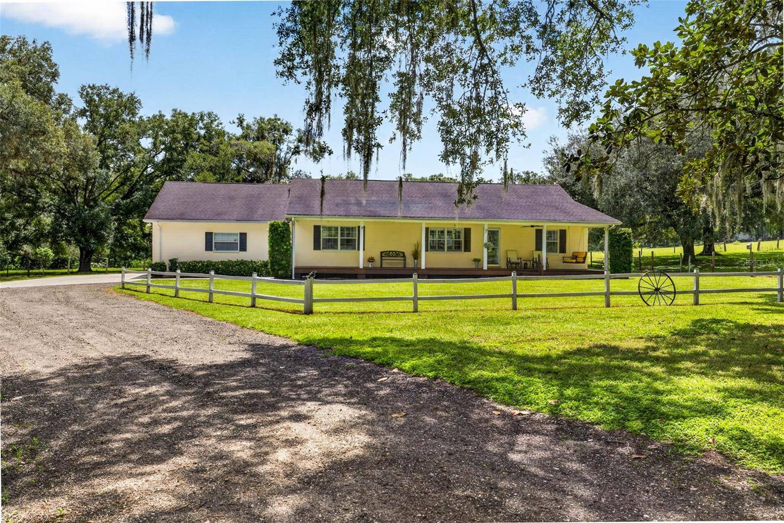 17380 SWEETWATER RD, Dade City, FL 33523