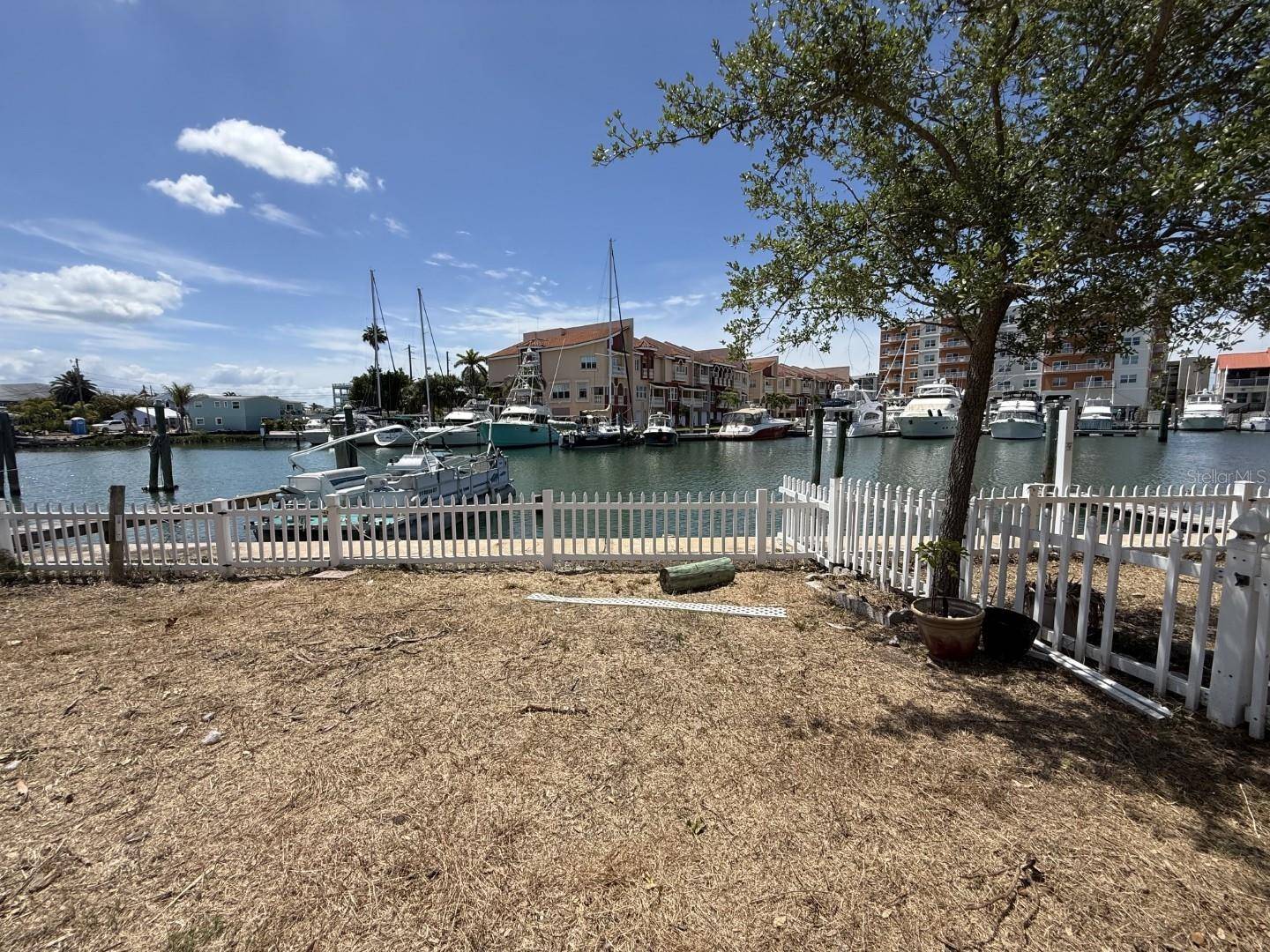 249 BOCA CIEGA DR, Madeira Beach, FL 33708
