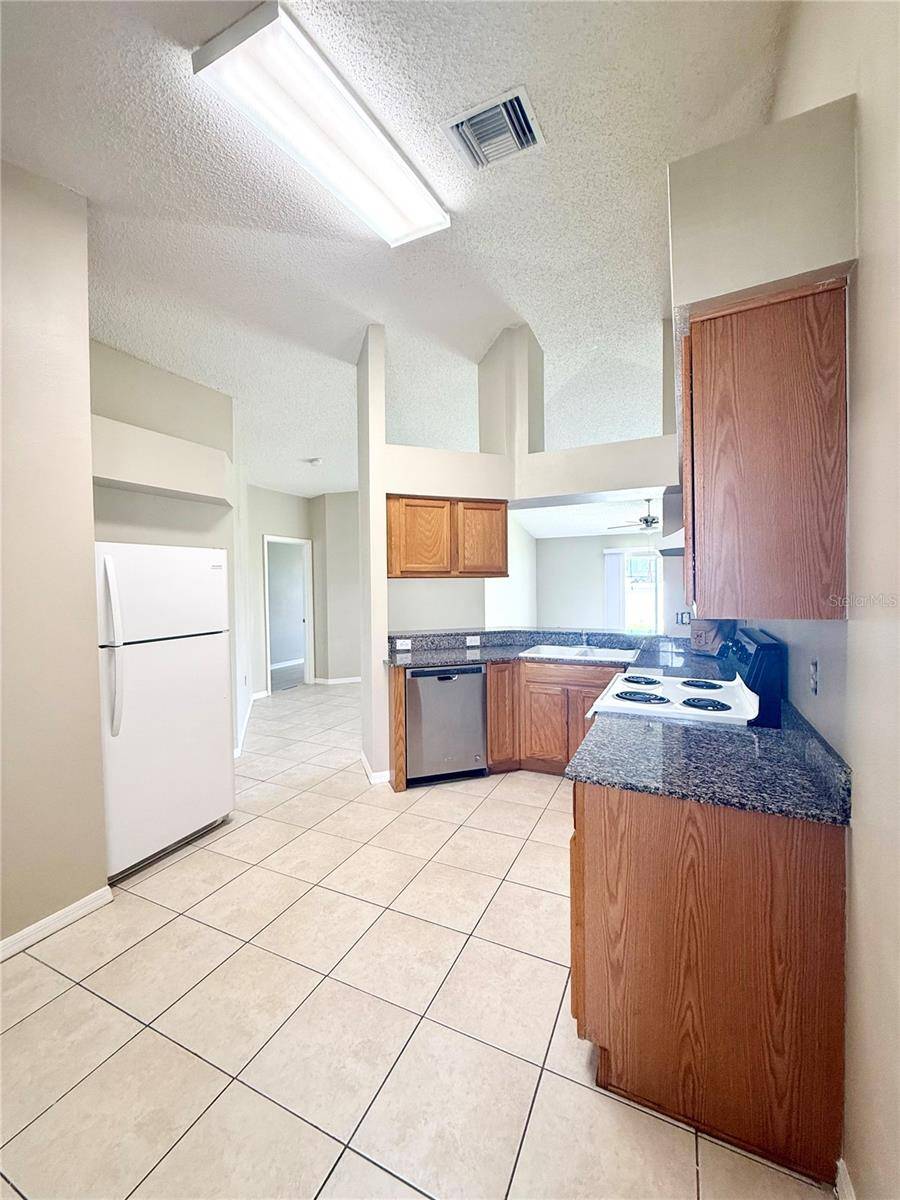 6429 PINE TOP WAY, Wesley Chapel, FL 33545