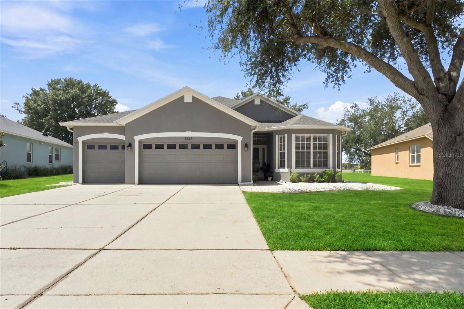 Address not disclosed, Spring Hill, FL 34609