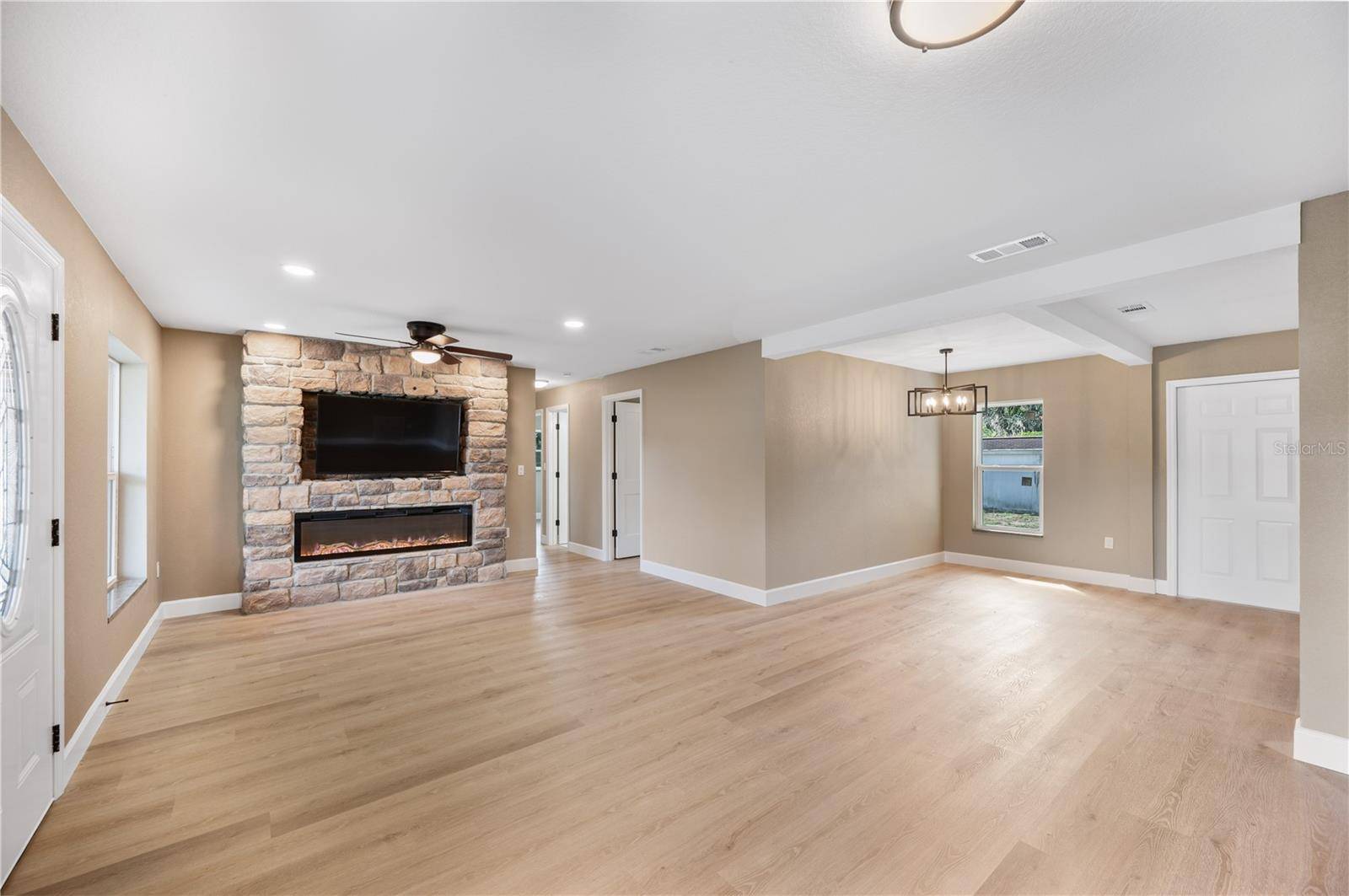 2995 W LAKE CHILTON DR, Avon Park, FL 33825