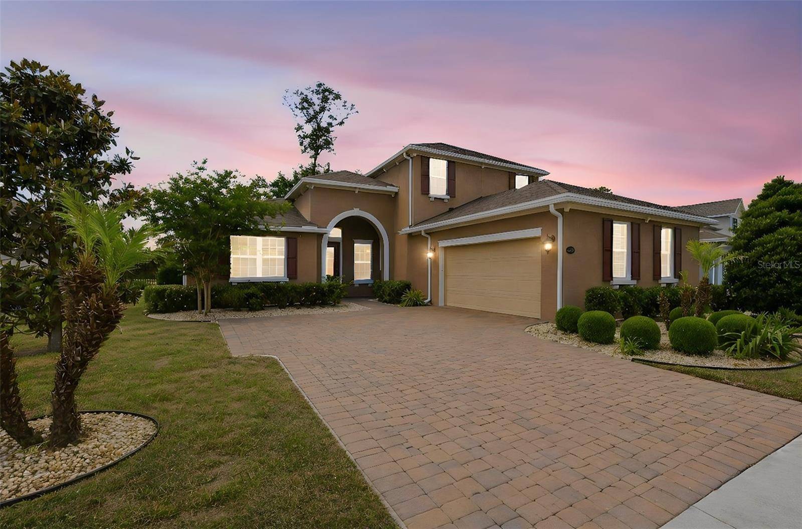 1022 VICTORIA HILLS DR S, Deland, FL 32724