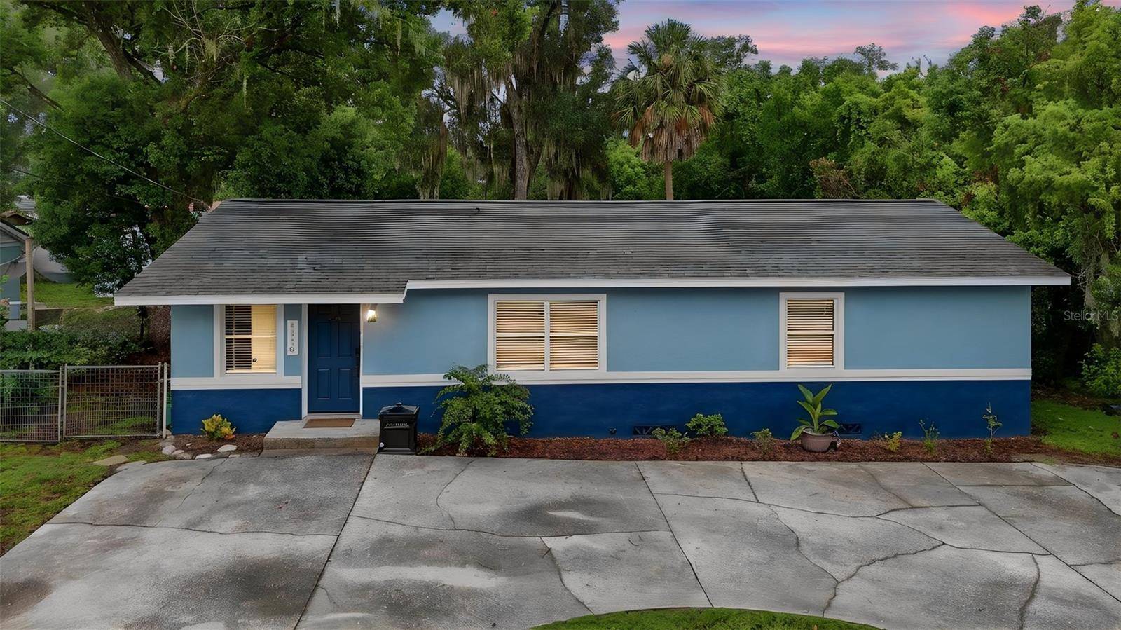 1119 W EUCLID AVE, Deland, FL 32720