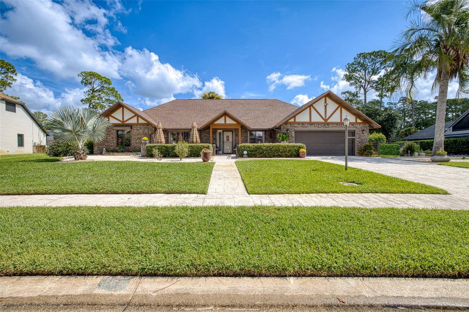 156 POINT O WOODS DR, Daytona Beach, FL 32114