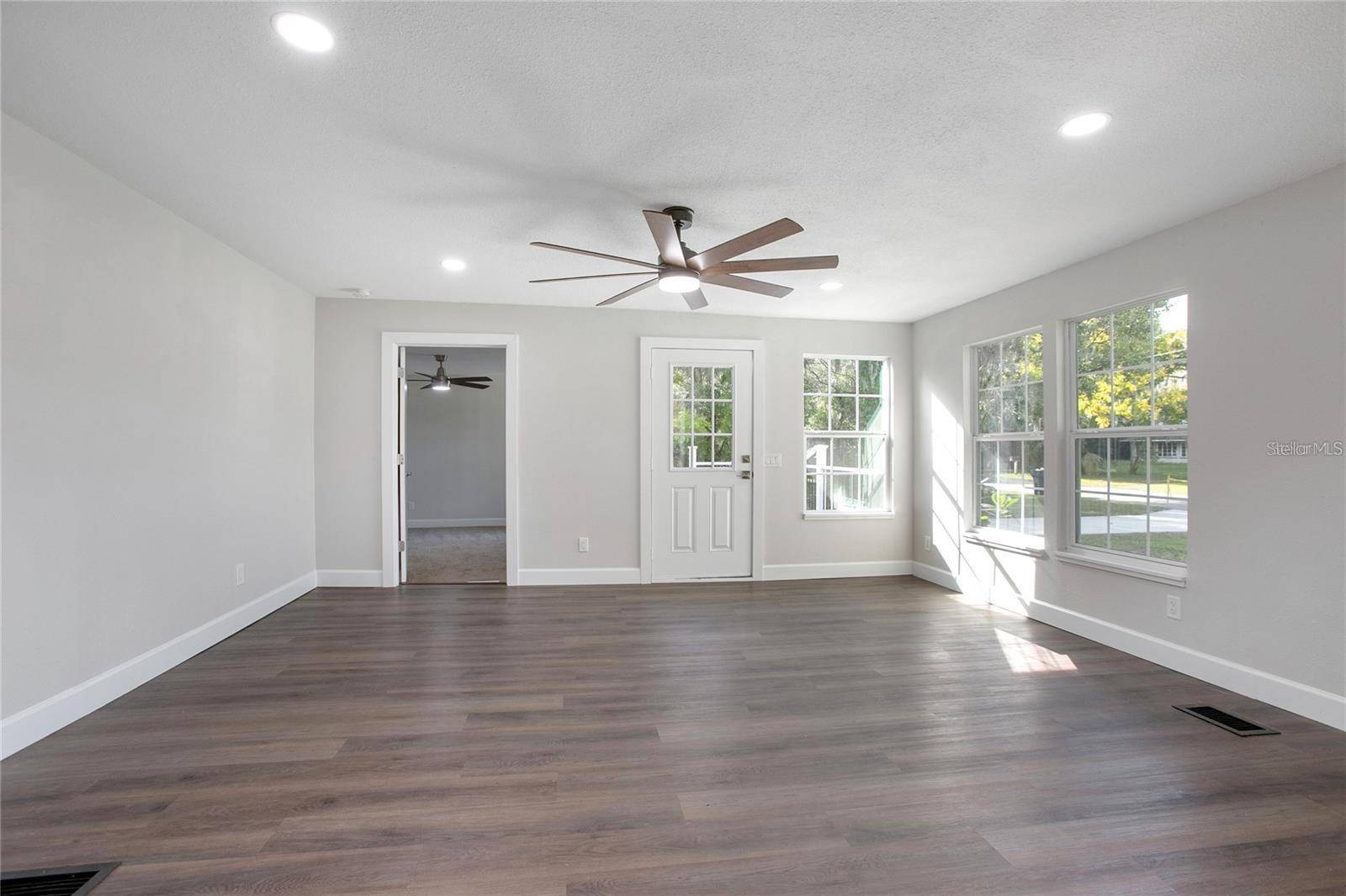 1014 TALTON AVE, Deland, FL 32720