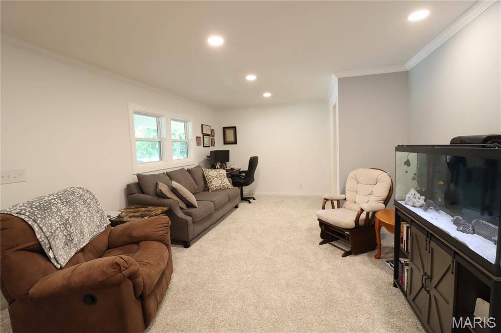 1213 Killarney DR, Greenville, IL 62246
