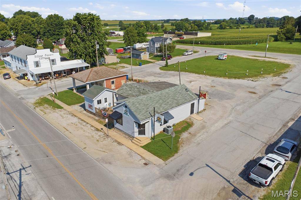 102 Park, Pocahontas, IL 62275