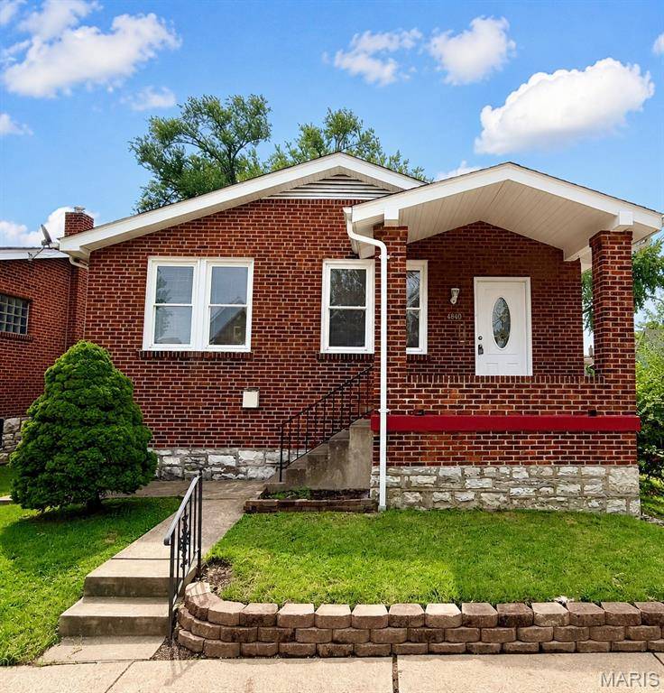4840 Gardenville AVE, St Louis, MO 63116