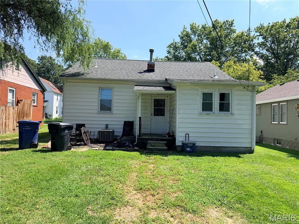 119 N 40th ST, Belleville, IL 62226