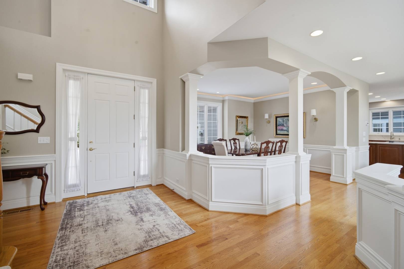 7 Dunhill LN, North Barrington, IL 60010