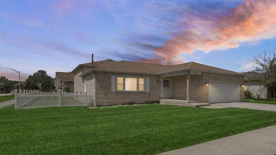 322 Central AVE, Matteson, IL 60443