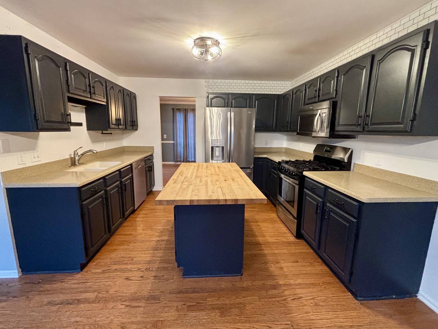 2580 Westminster LN, Aurora, IL 60506