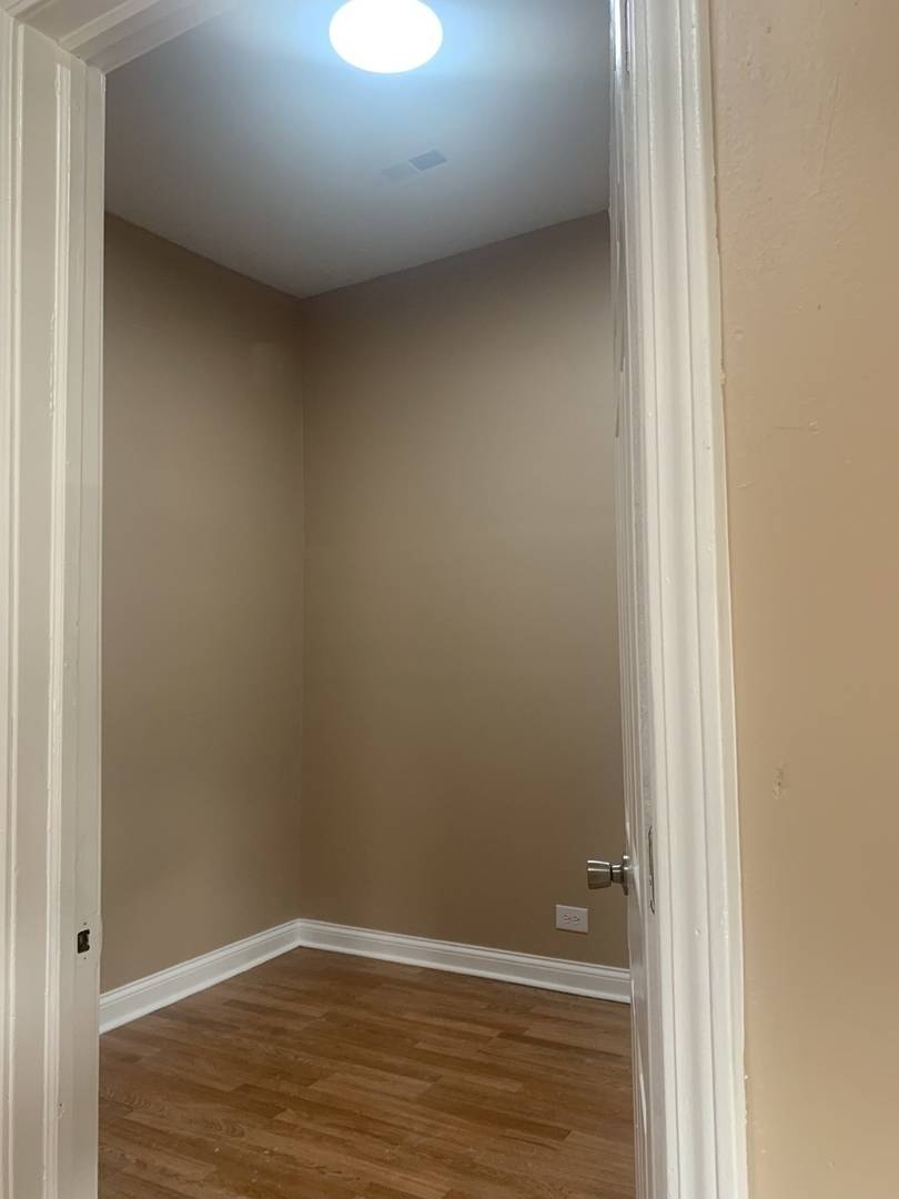 5524 S Wells ST, Chicago, IL 60621