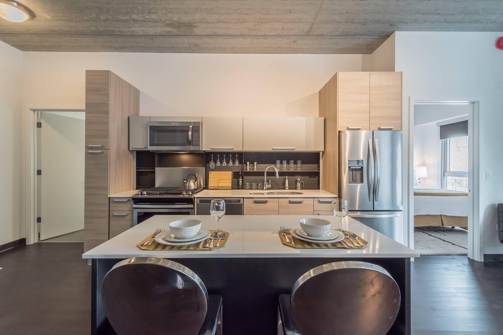 710 W Grand AVE #707, Chicago, IL 60654
