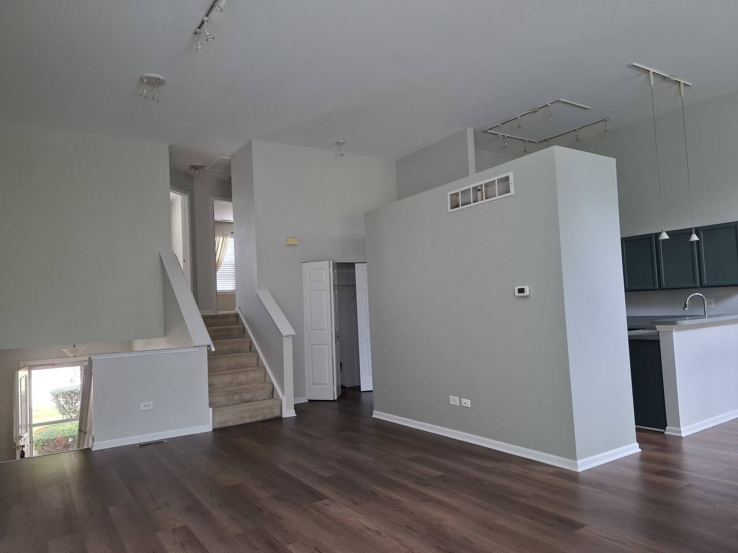 725 Littleton TRL #50-4, Elgin, IL 60120
