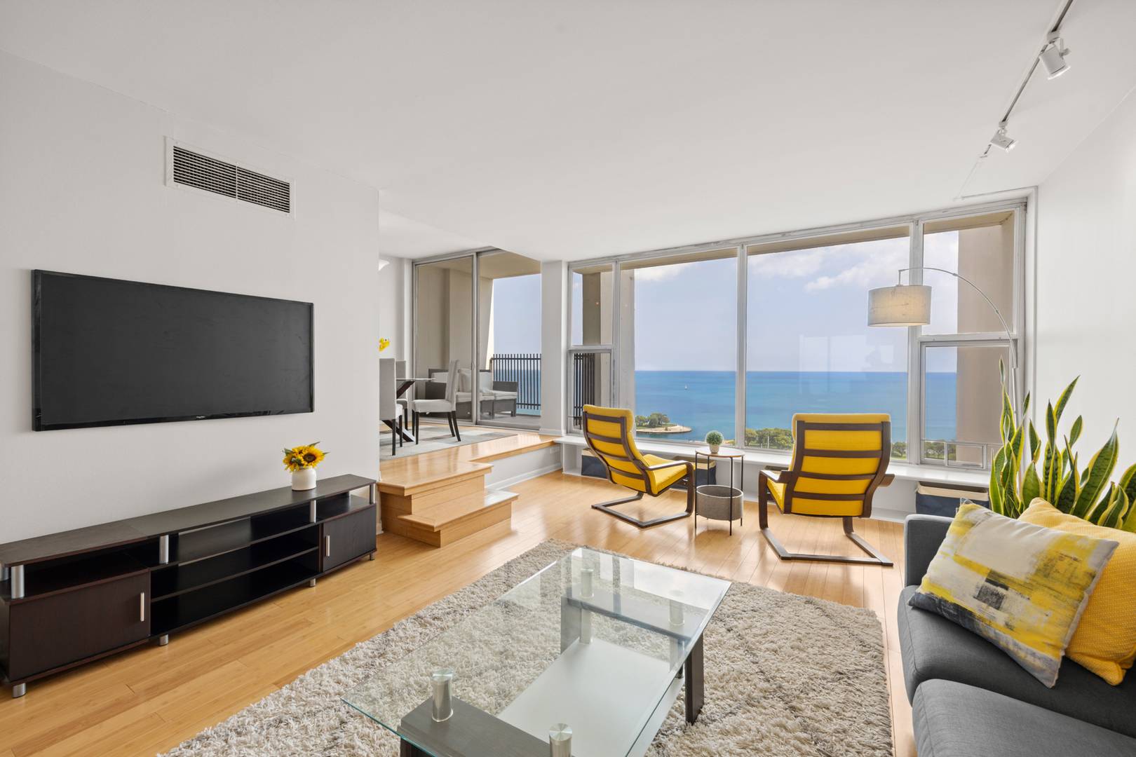 3200 N Lake Shore DR #2604, Chicago, IL 60657