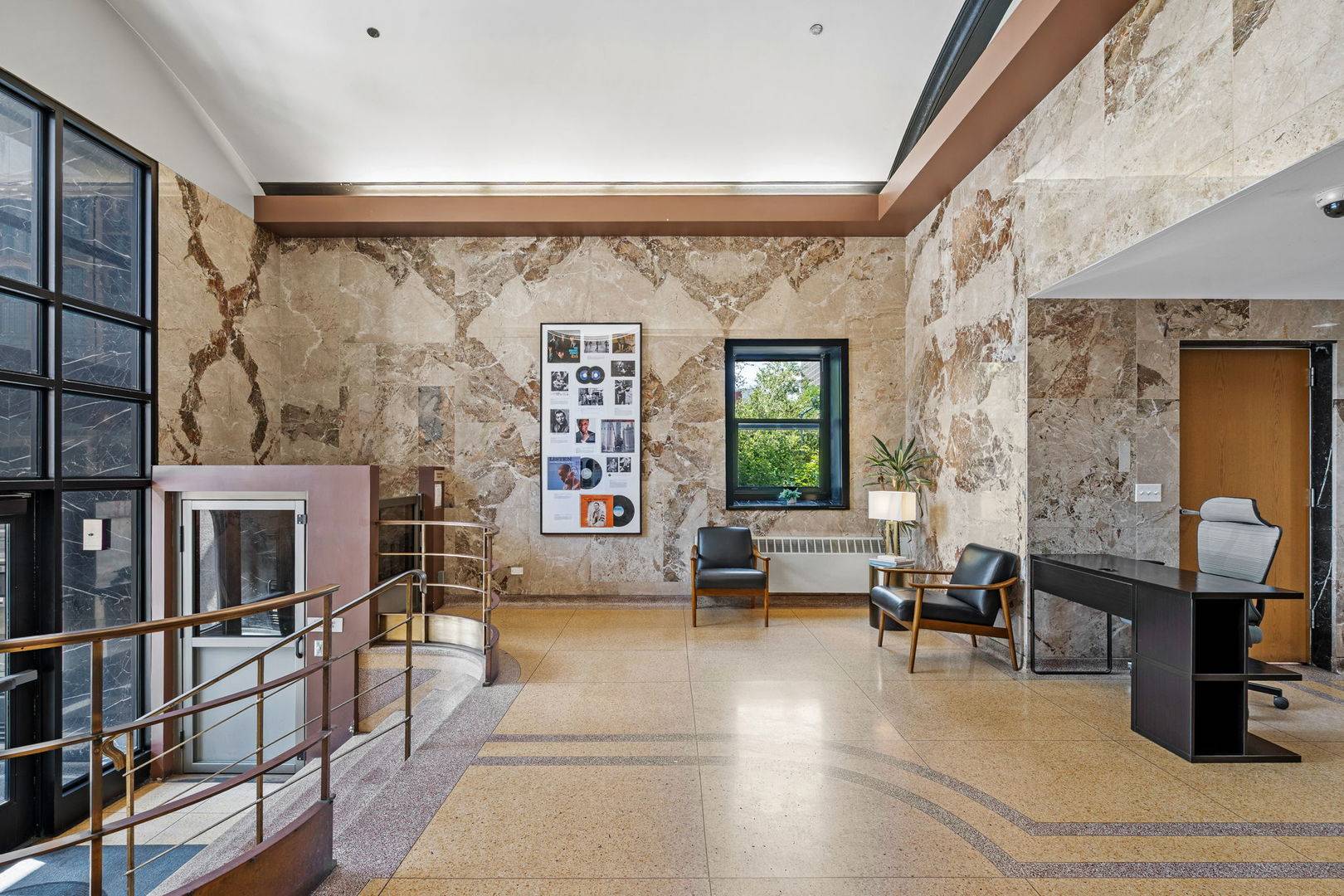 320 E 21ST ST #808, Chicago, IL 60616