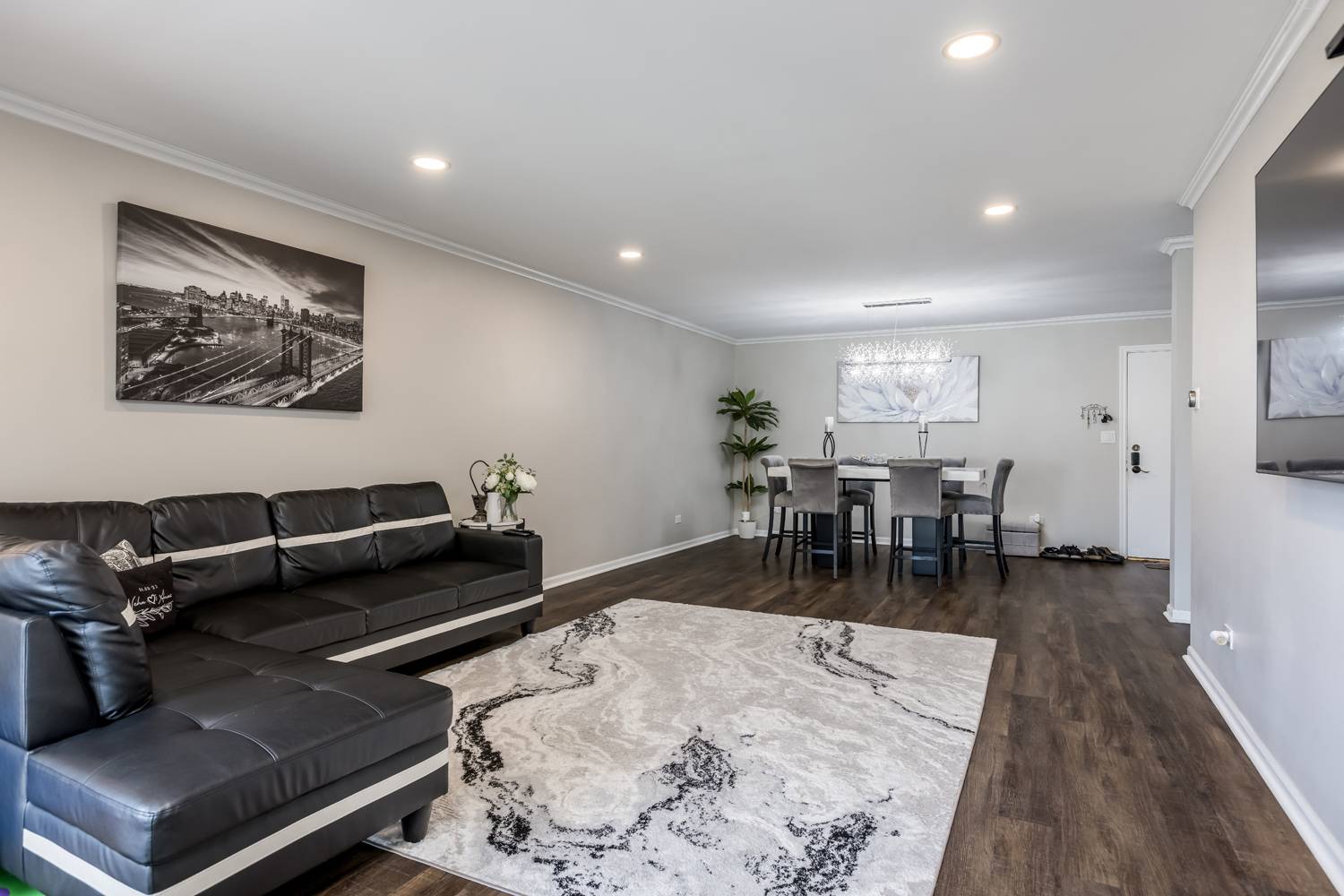5501 Lincoln AVE #409, Morton Grove, IL 60053