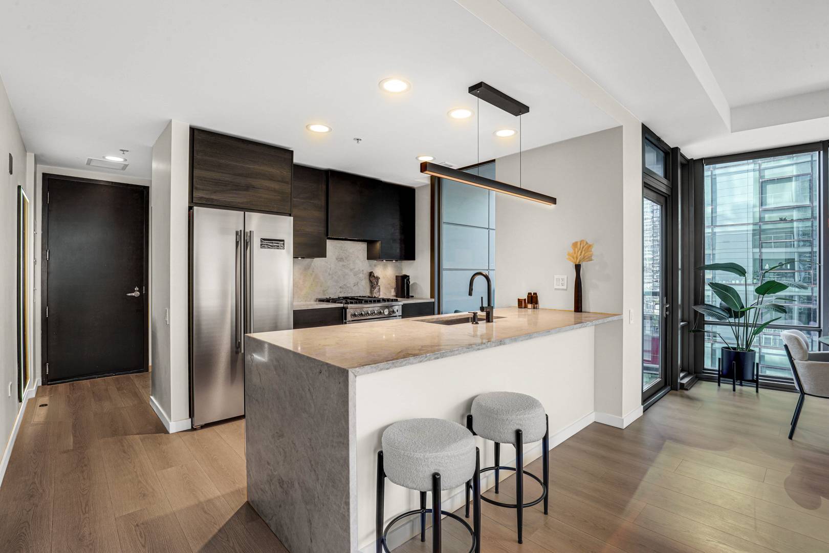 240 E Illinois ST #1102, Chicago, IL 60611