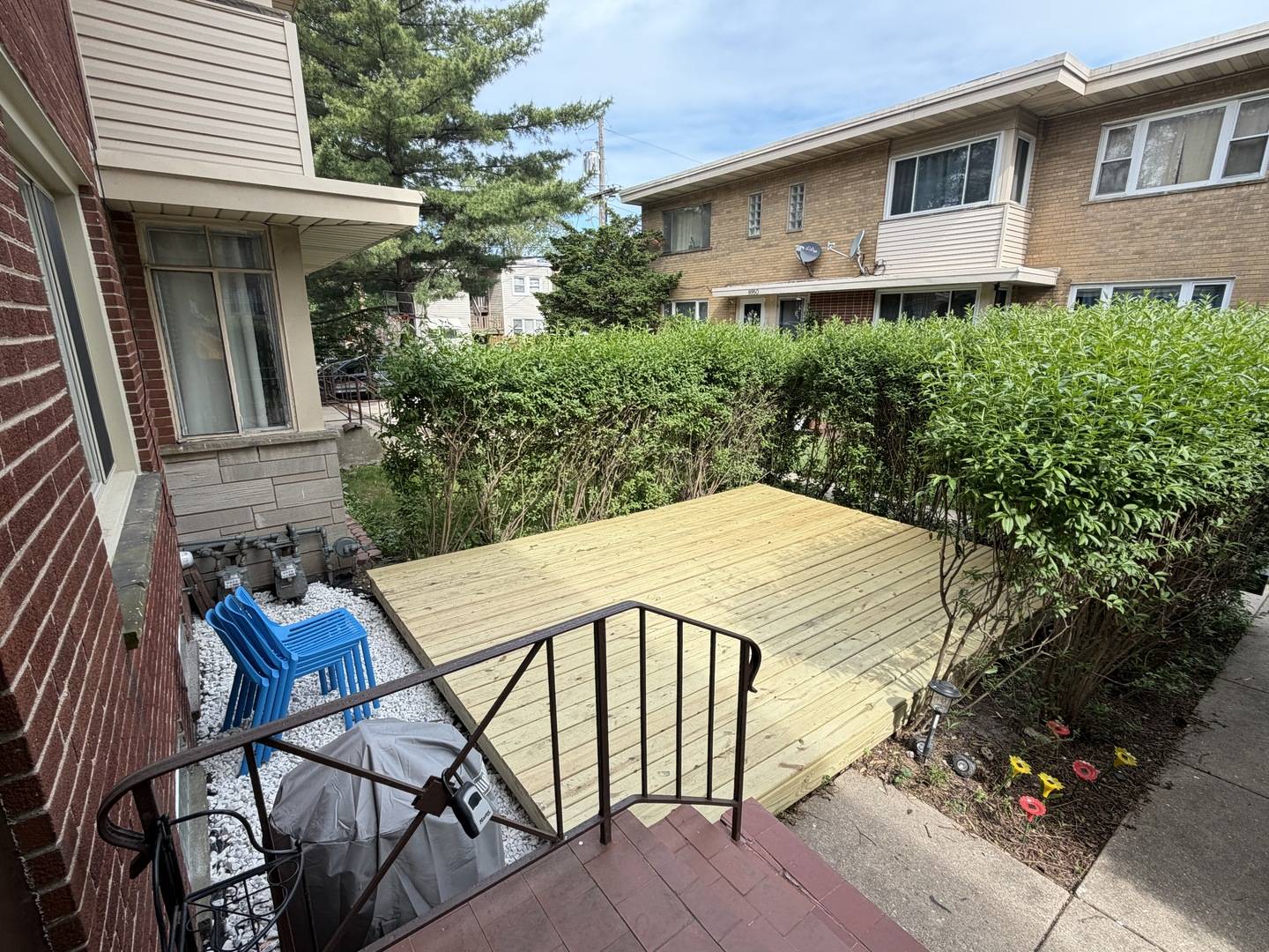 8944 Skokie BLVD #B, Skokie, IL 60077