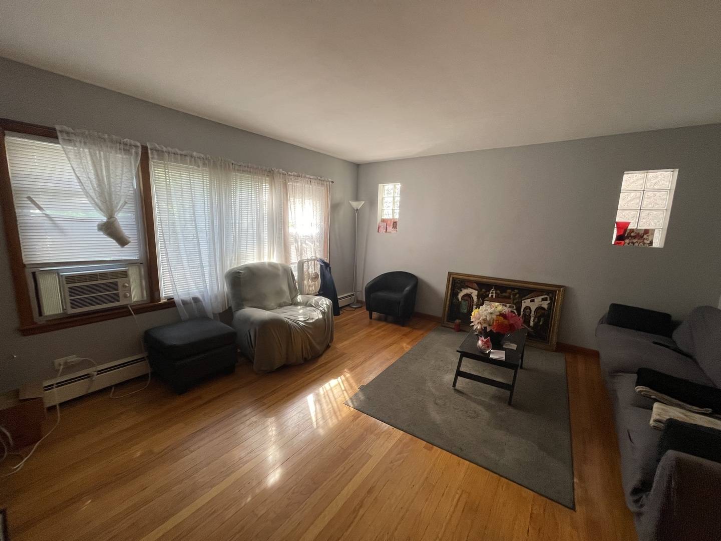 2328 N Lawndale AVE, Chicago, IL 60647