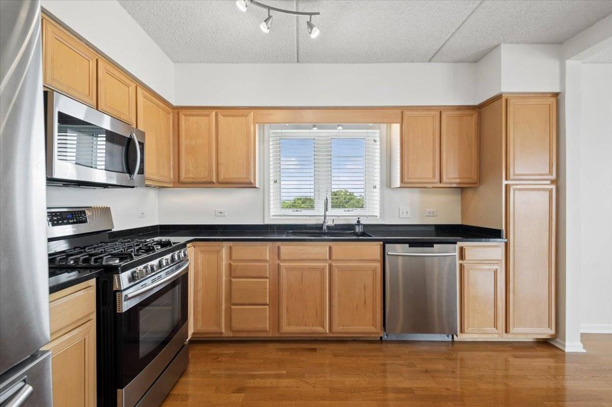 5555 N CUMBERLAND AVE #710, Chicago, IL 60656