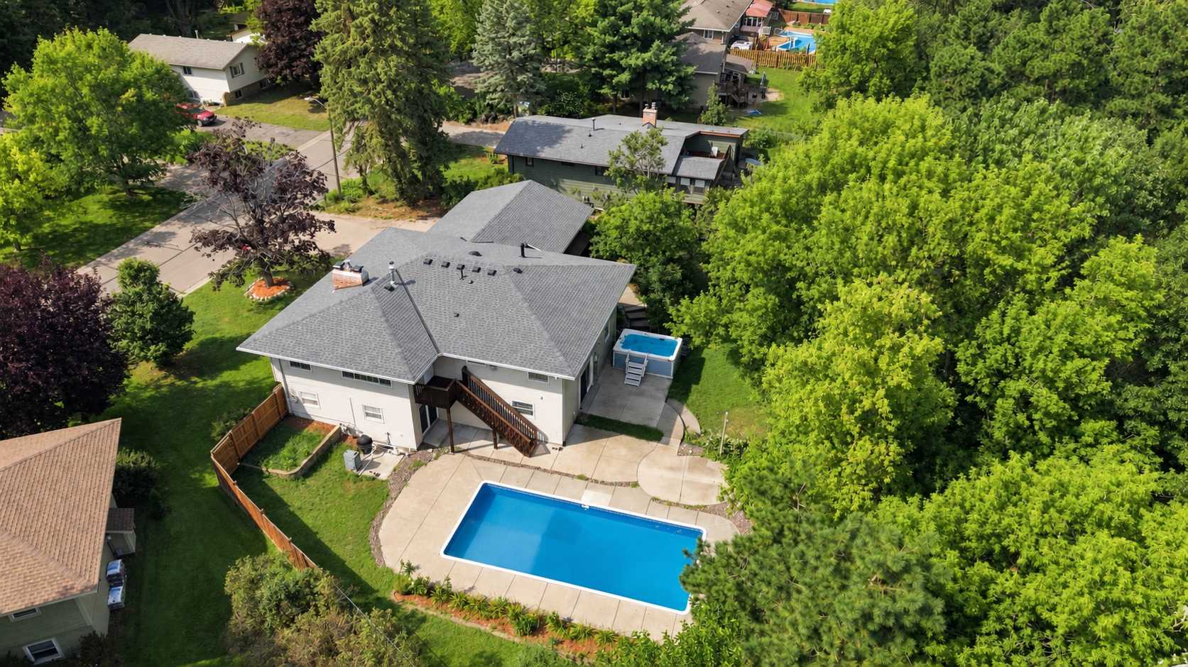 4340 Rustic PL, Shoreview, MN 55126