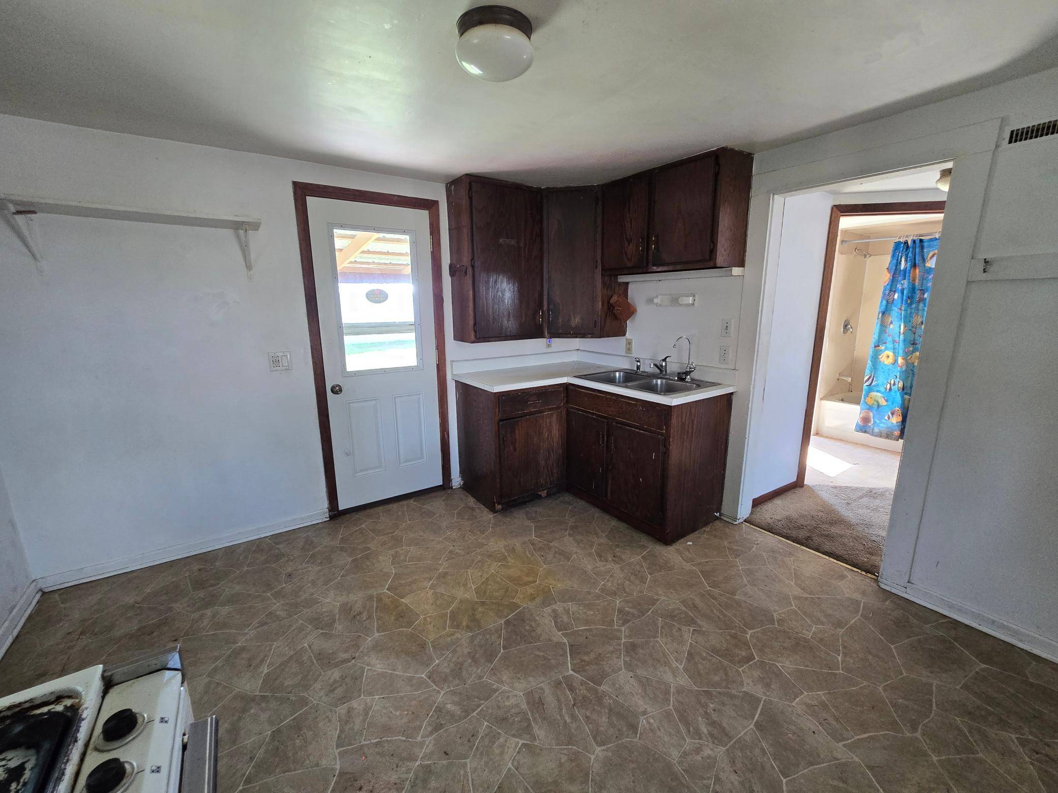 401 10th ST, Brewster, MN 56119