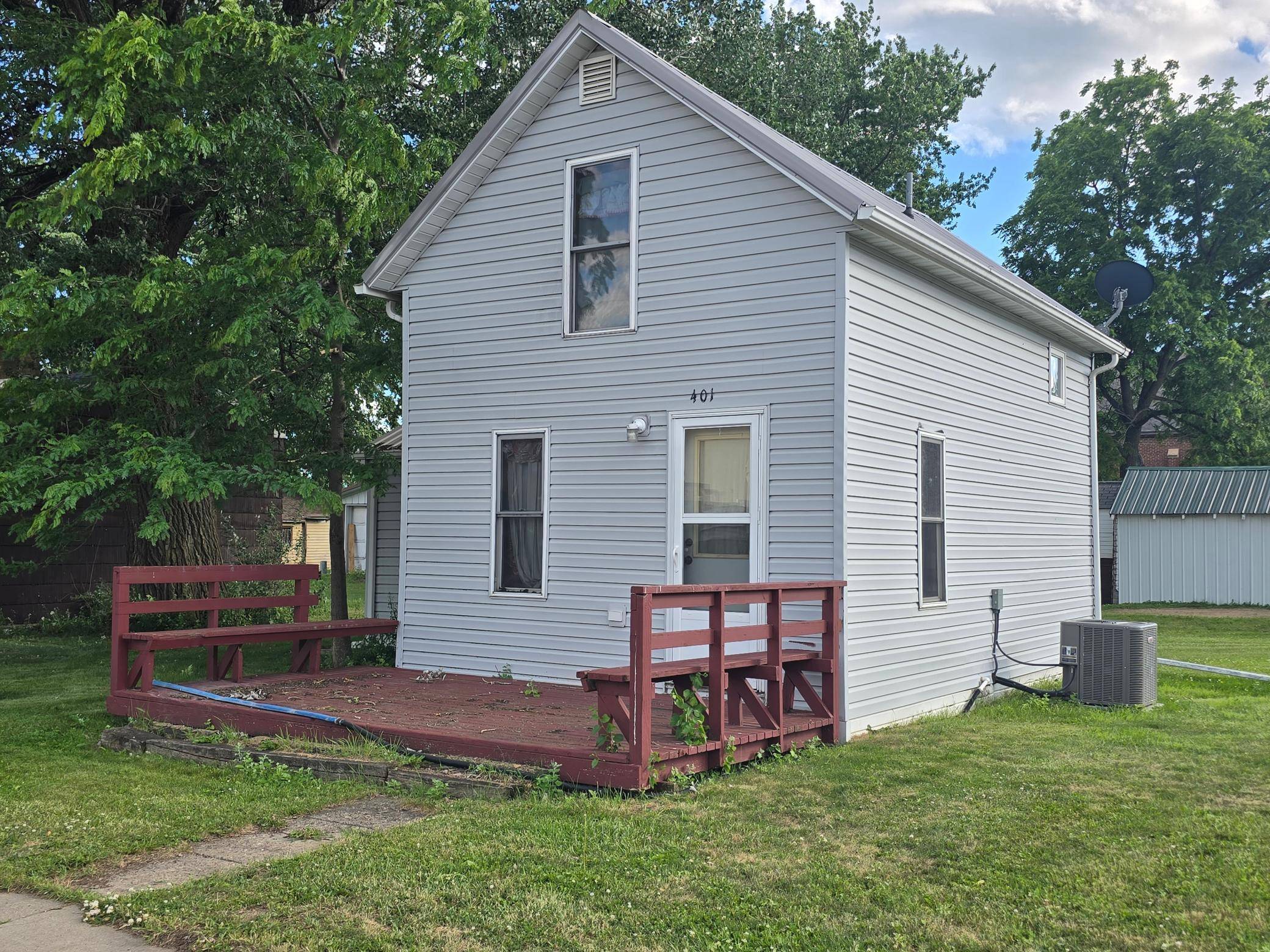401 10th ST, Brewster, MN 56119