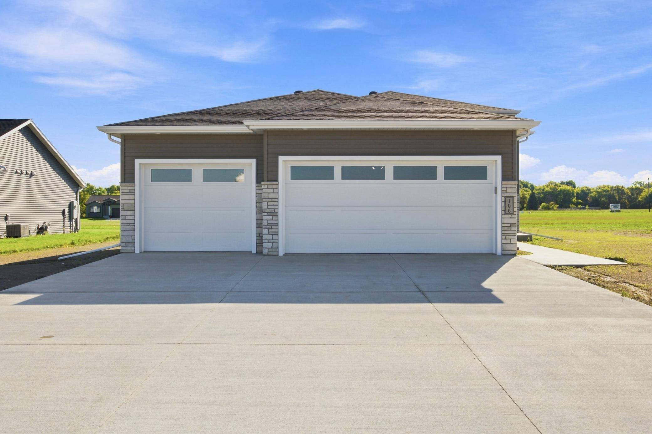 106 18th ST NE, Barnesville, MN 56514