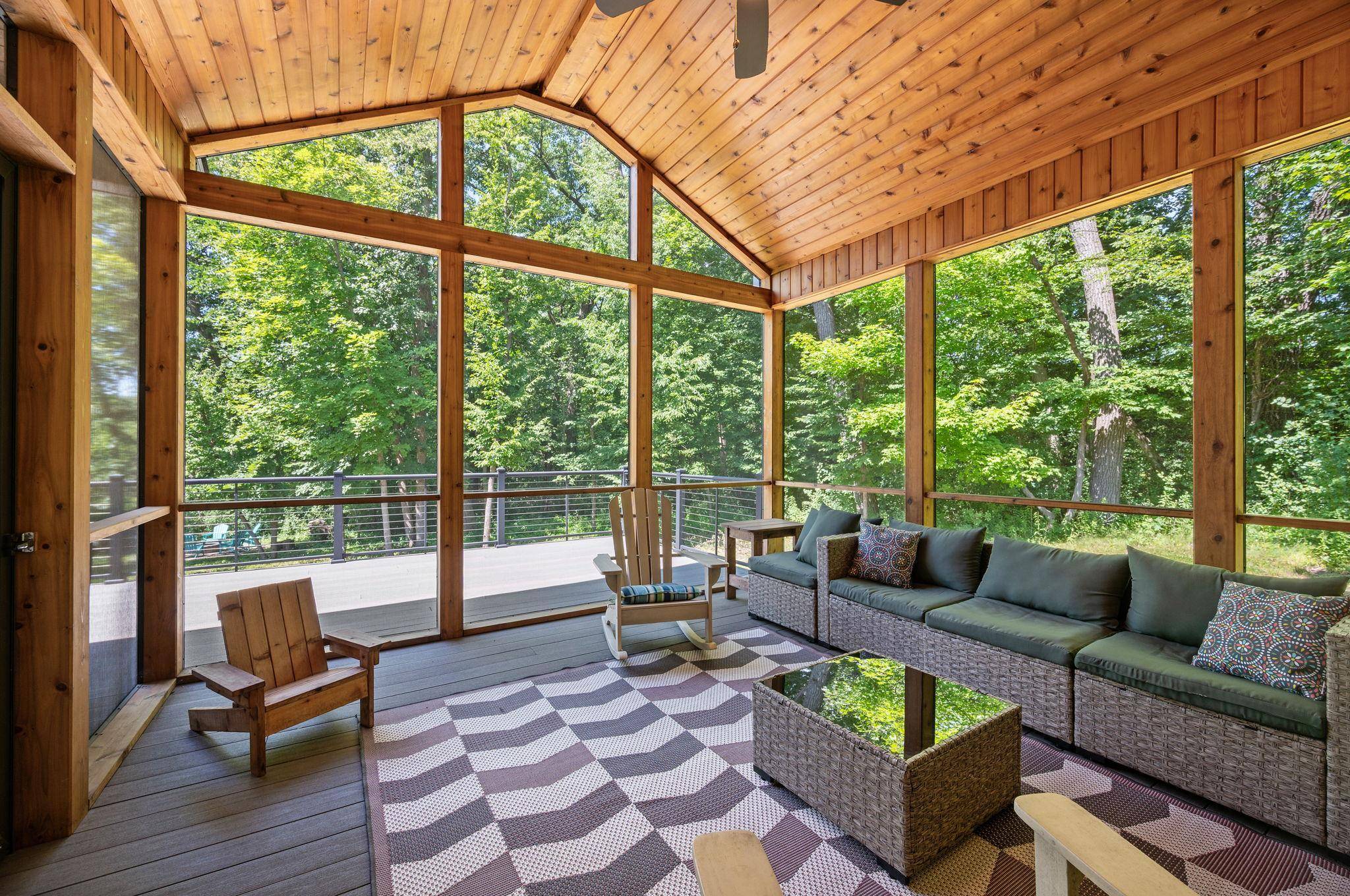 1775 Retreat CIR, Minnetrista, MN 55364
