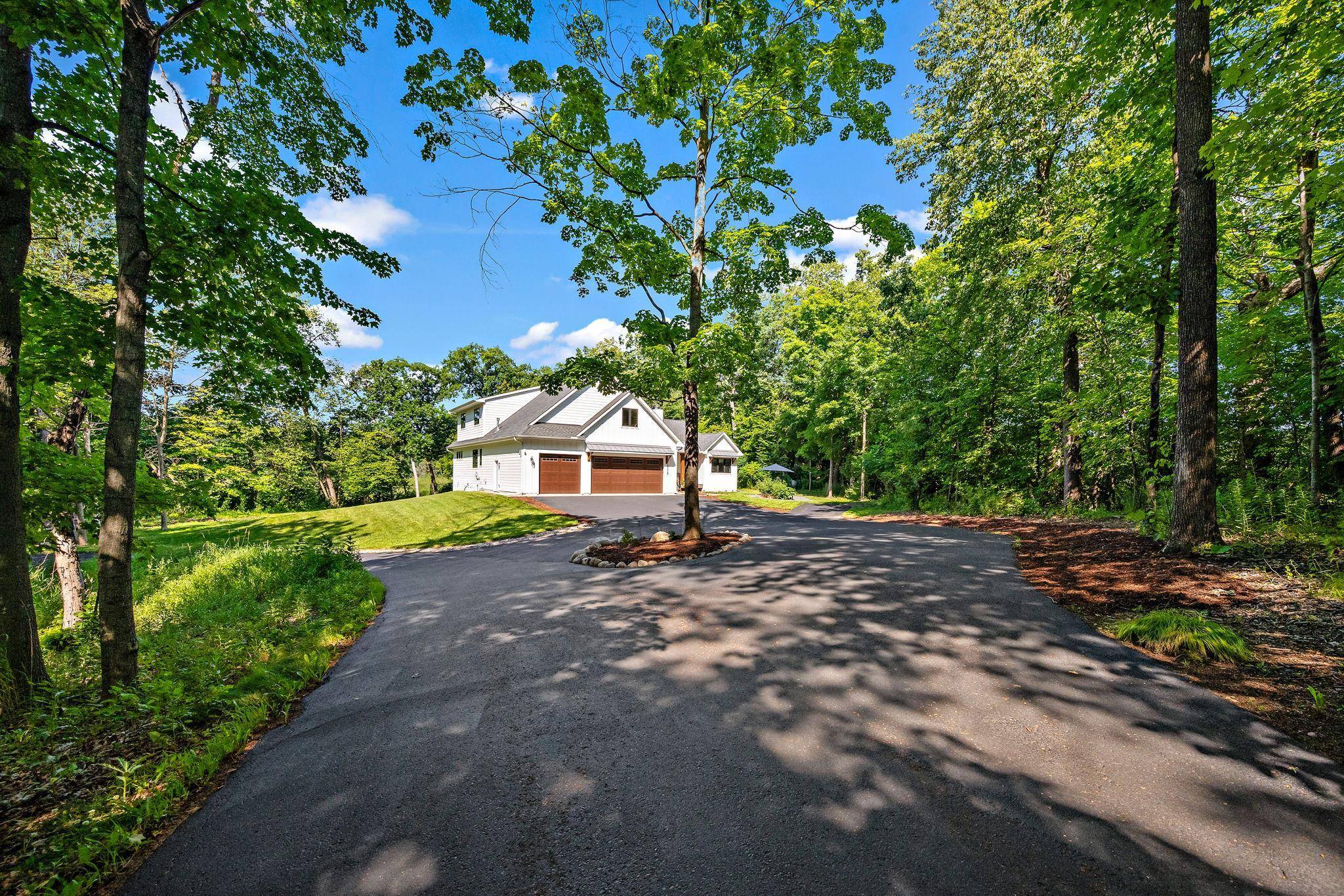 1775 Retreat CIR, Minnetrista, MN 55364