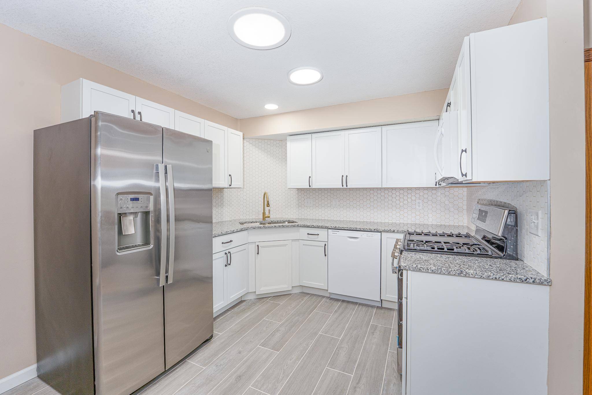 101 Farm ST #A, Hastings, MN 55033