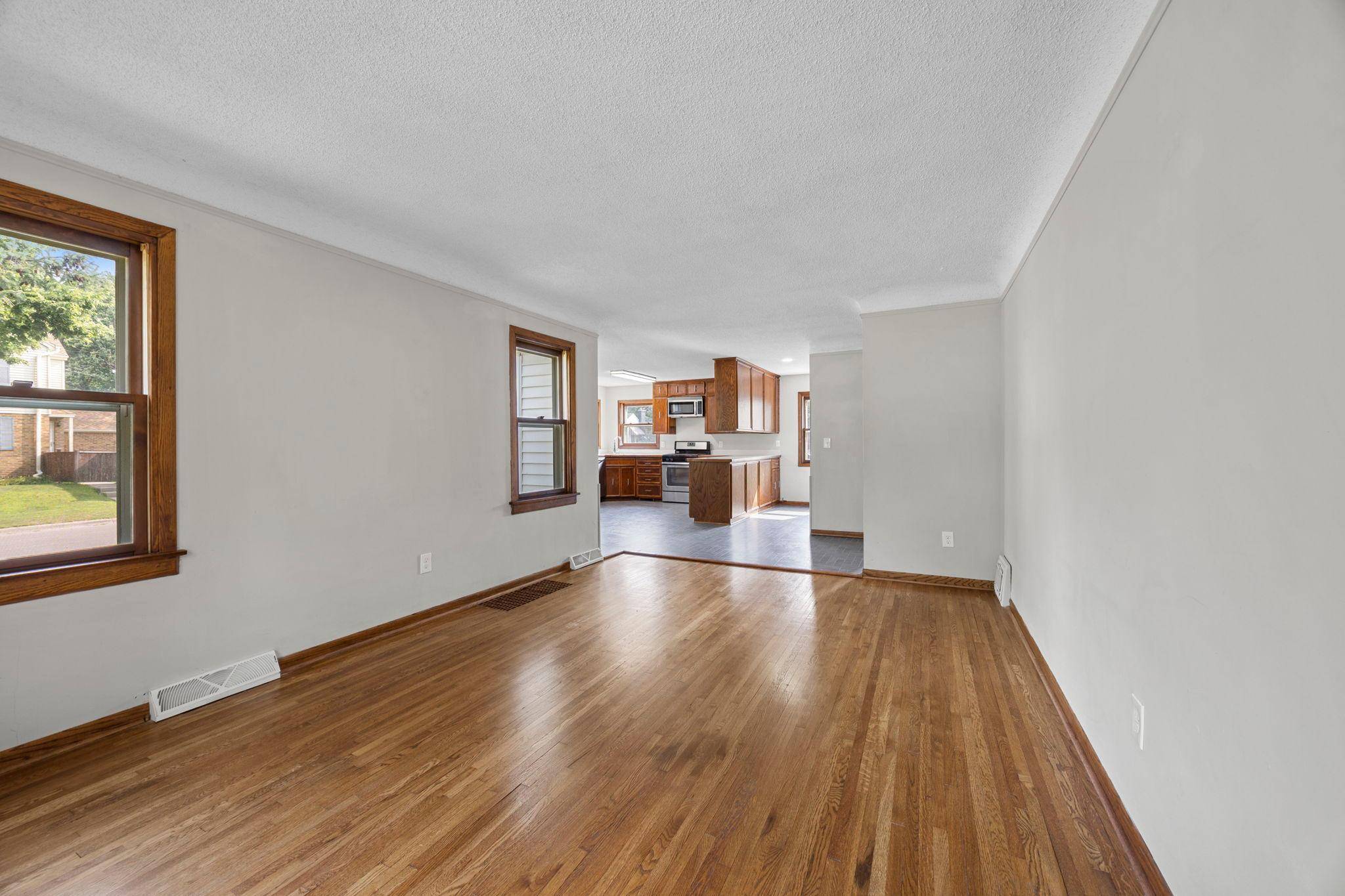 6401 Logan AVE S, Richfield, MN 55423