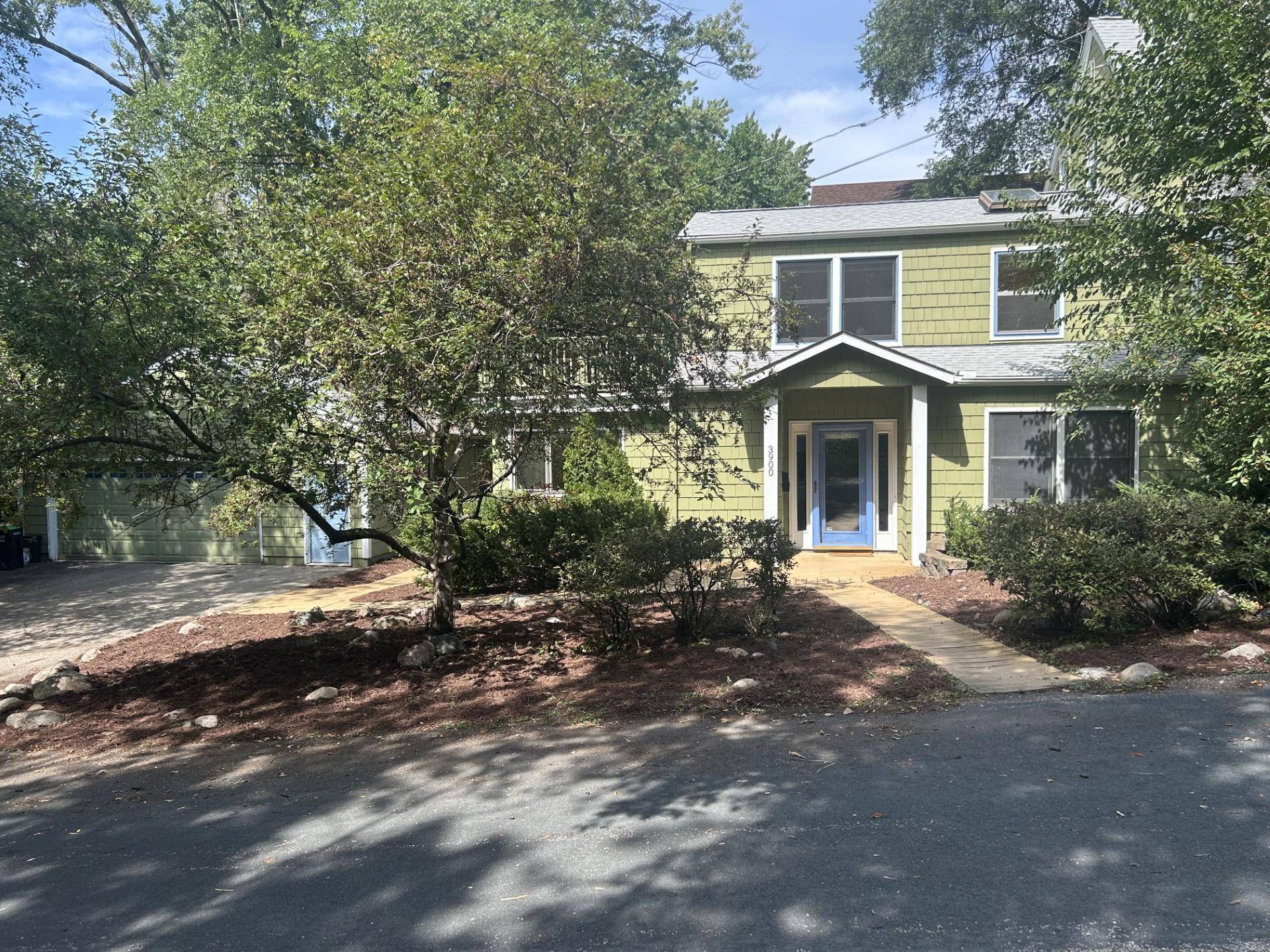 3900 W 47th ST, Edina, MN 55424