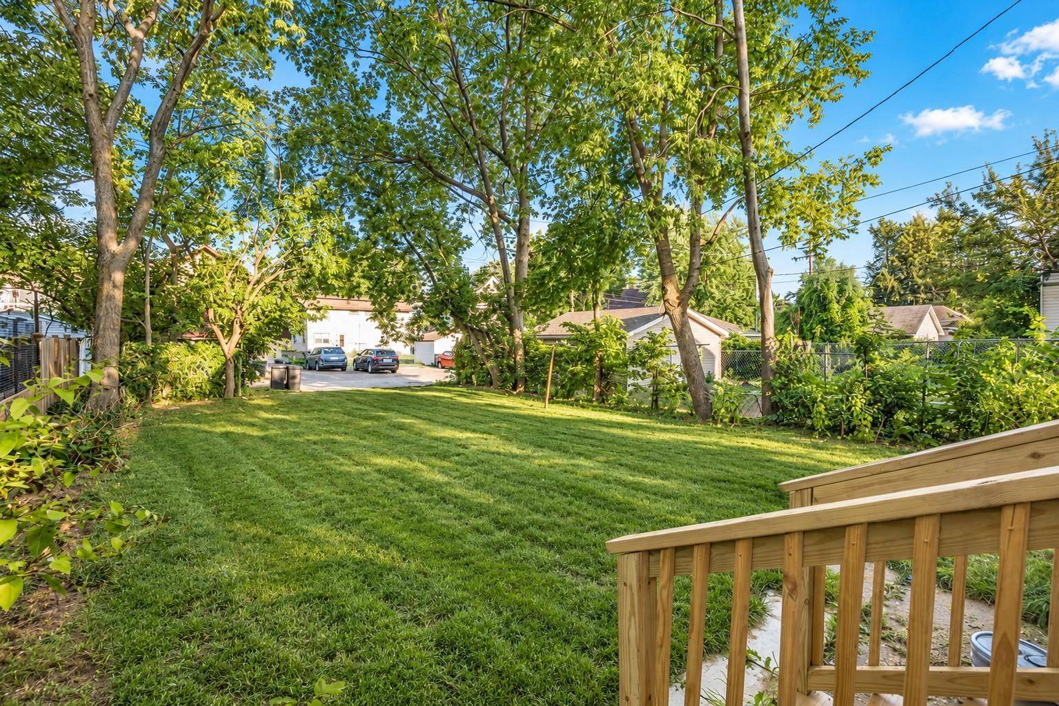 2124 Fremont AVE N, Minneapolis, MN 55411