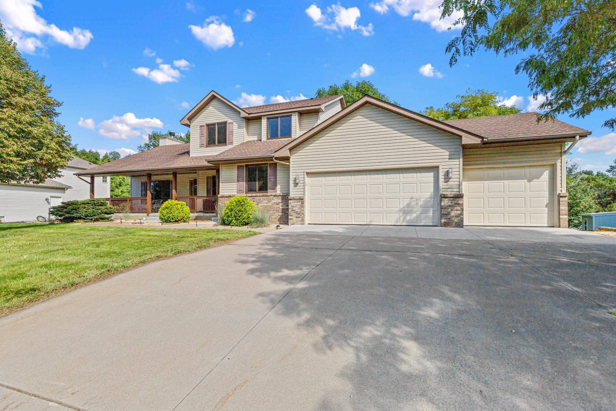13160 Aspen DR, Rogers, MN 55374