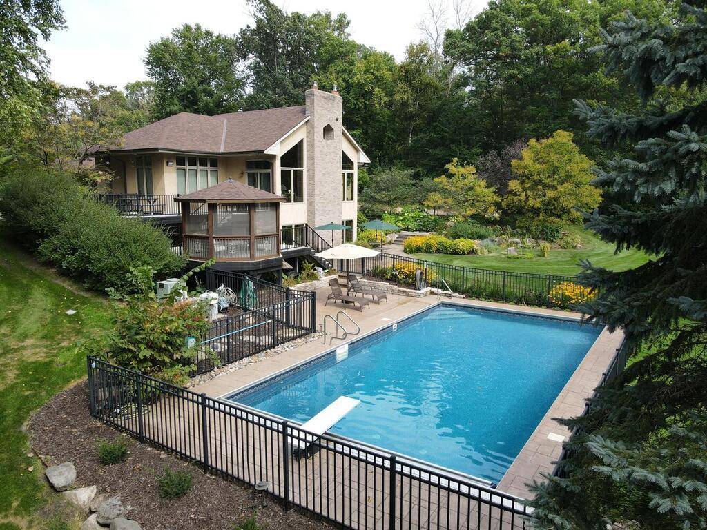 20025 Jeffrey AVE N, Forest Lake, MN 55025