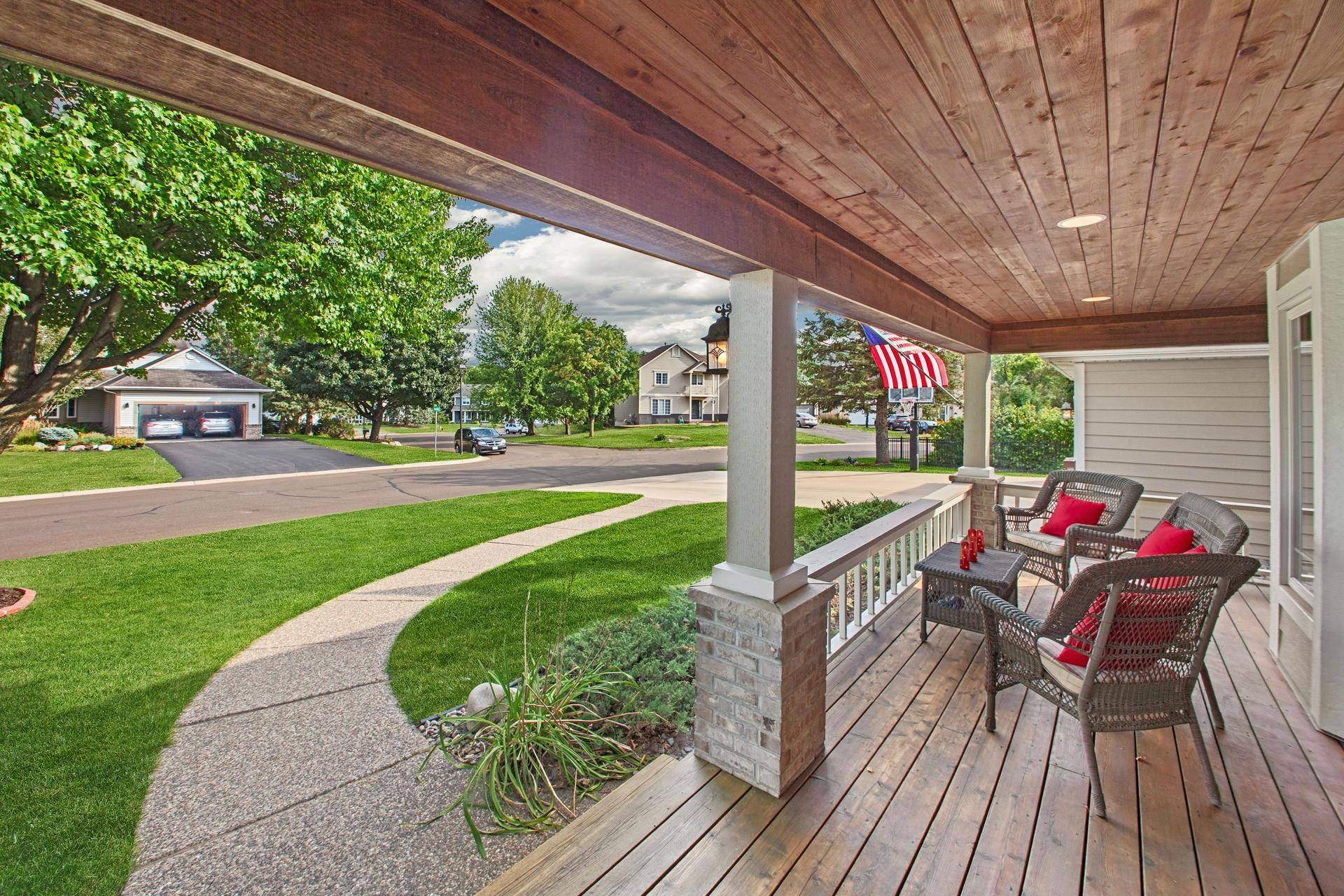 9224 Cornell RD, Woodbury, MN 55125