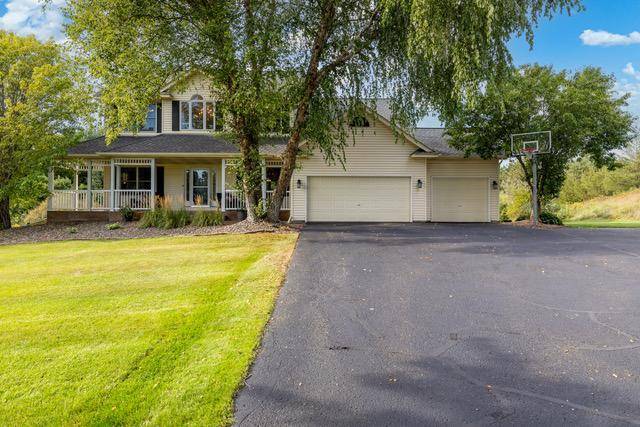834 Prairie Meadows DR, Hudson, WI 54016