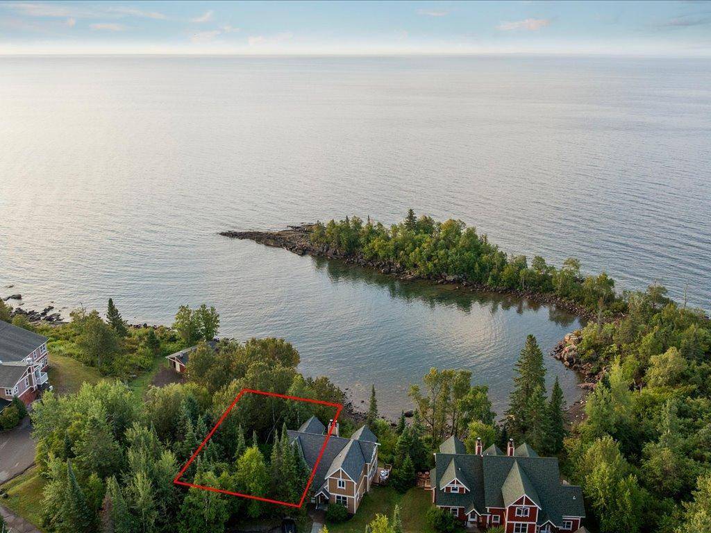 Cove Point Lodge 4576 Cove Side Cottages #410, Beaver Bay, MN 55616