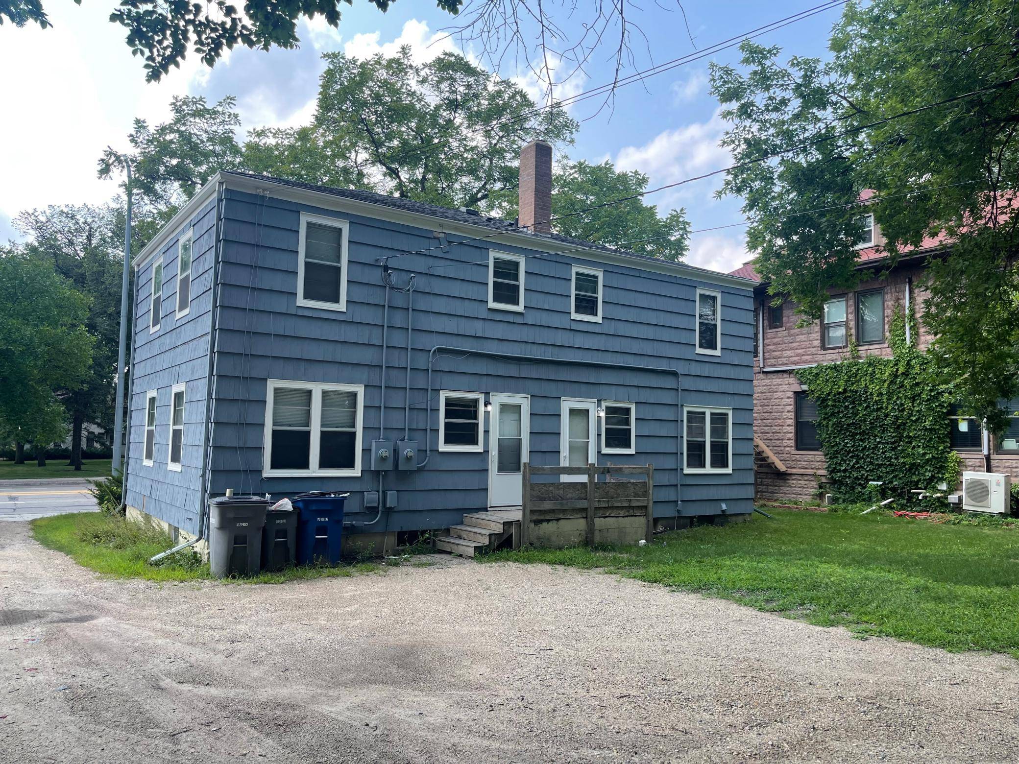 716 8th ST S, Moorhead, MN 56560