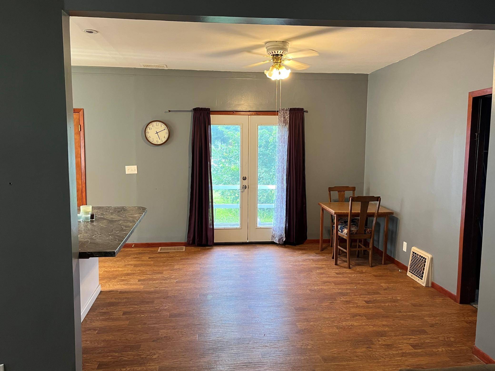 130 Linden ST, Dawson, MN 56232