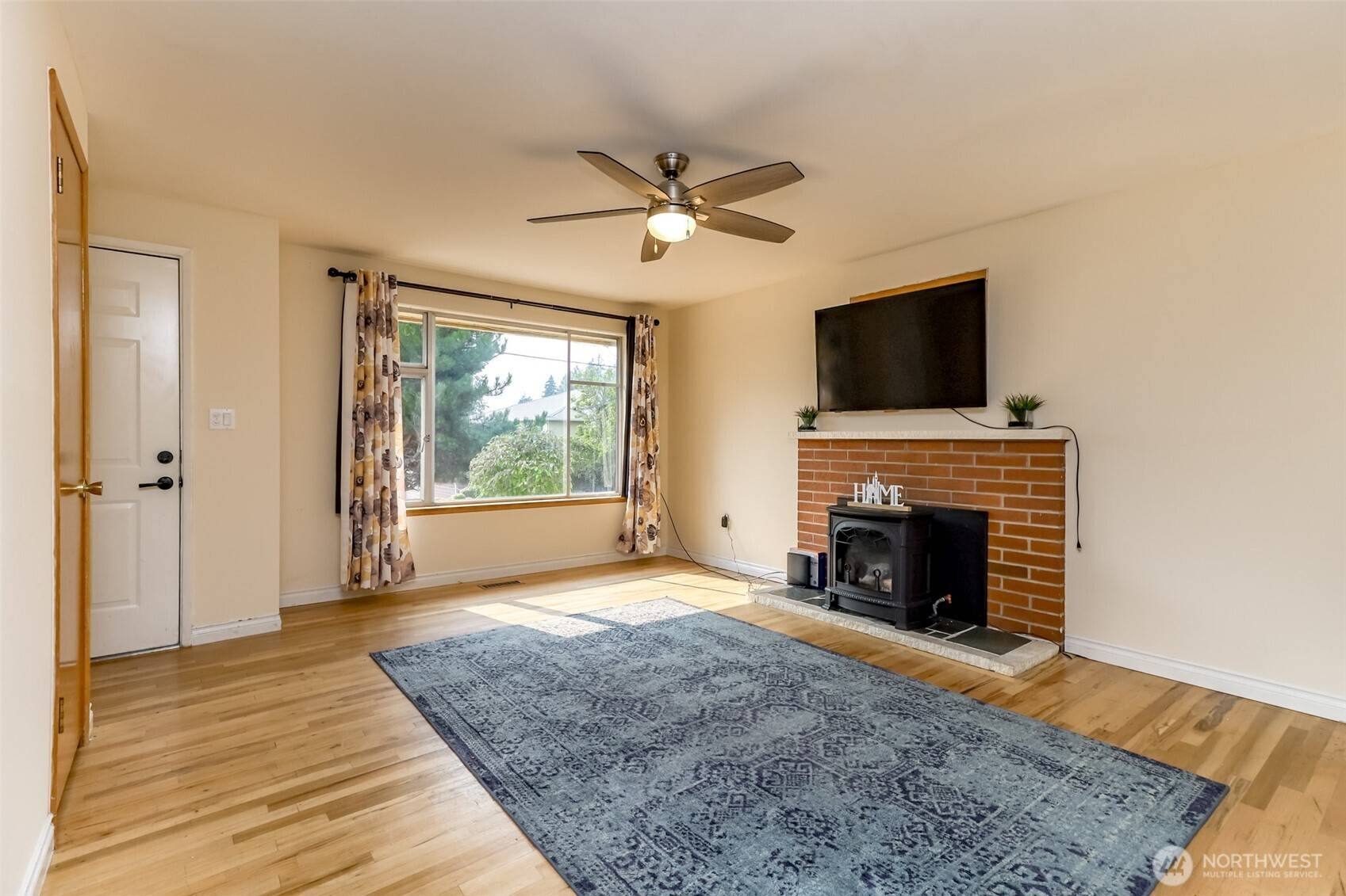 31226 6th AVE S, Federal Way, WA 98003