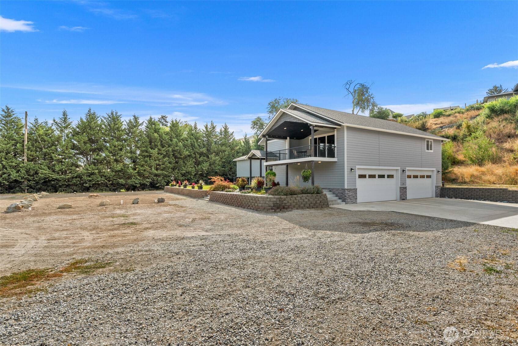 64 Spurlock LN, Monitor, WA 98836