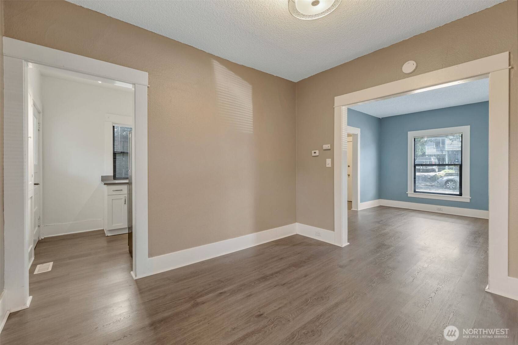 6747 Alonzo AVE NW, Seattle, WA 98117