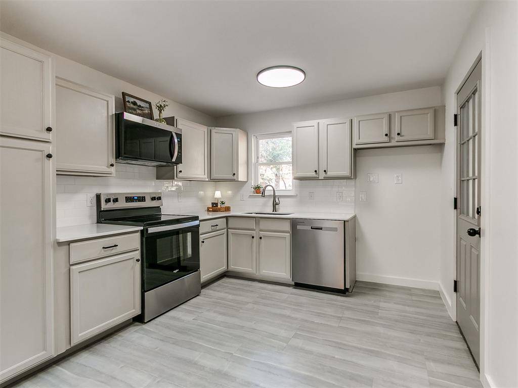 1510 Bedford LN, Norman, OK 73072